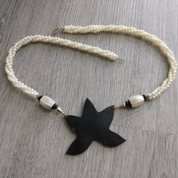 Vintage Lotus Shell Necklace Mother of Pearl Flower Boho Jewelry Lee Sands - Picture 6 of 10